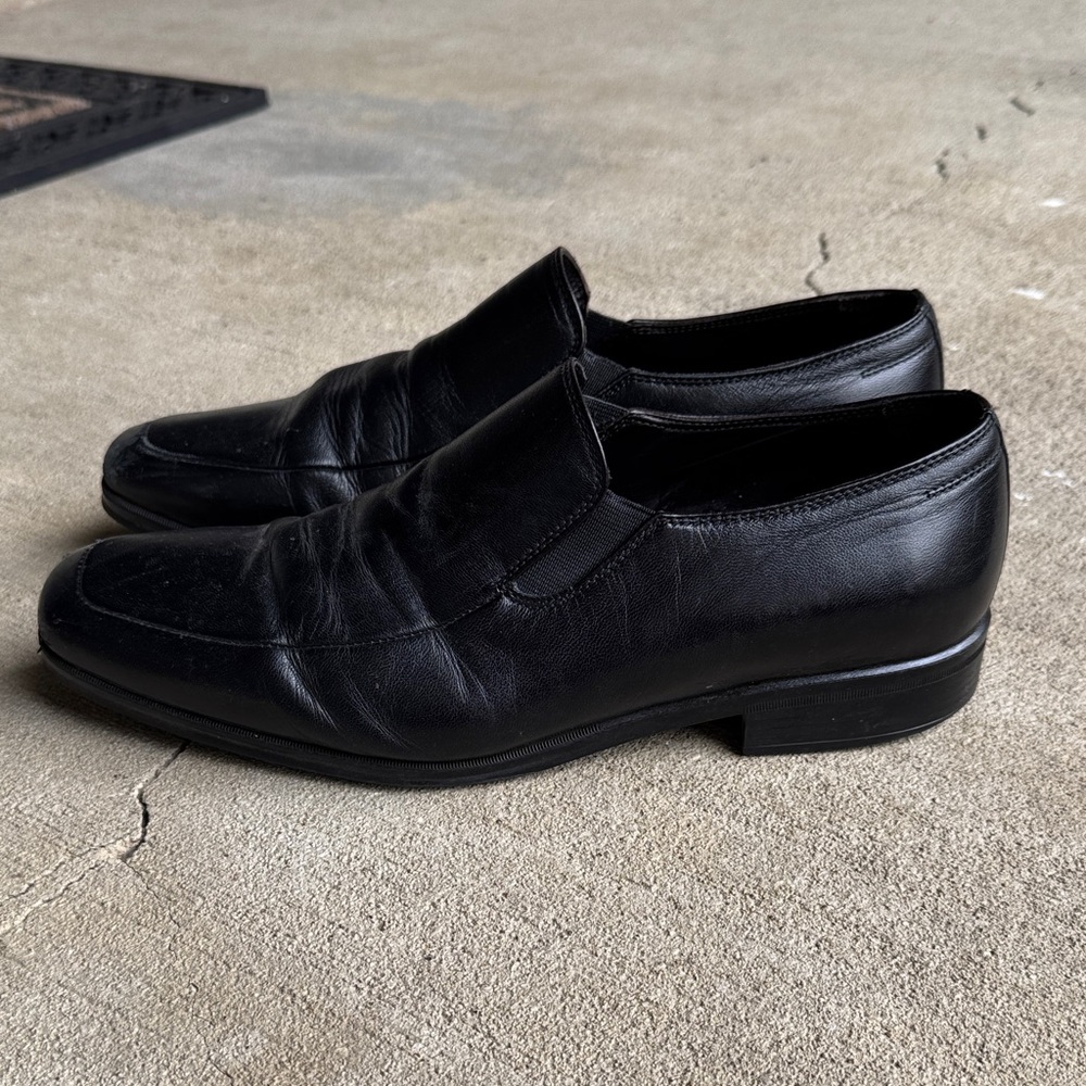 Bruno Magli mens 8.5 M black leather Pitto slip on square toe loafer shoes